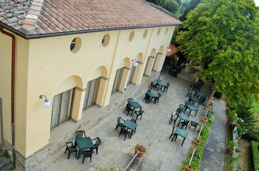 Hotel Oasi Neumann Cortone Extérieur photo